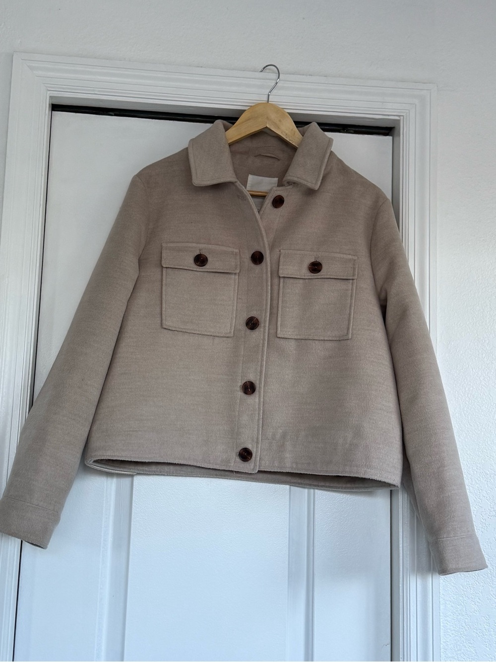 Avec Les Filles Taupe Cropped Button-Front Jacket